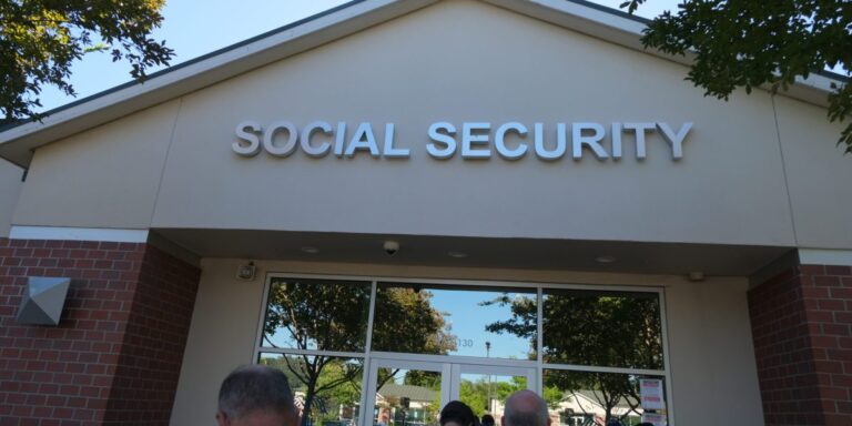 Social Security’s acting chief privately admits DOGE ‘will make mistakes’ while cuts delay processing of claims, report says