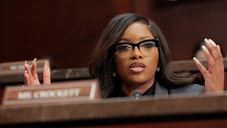 Democrat Rep. Jasmine Crockett accused of ‘abusing her power’ at Atlanta airport